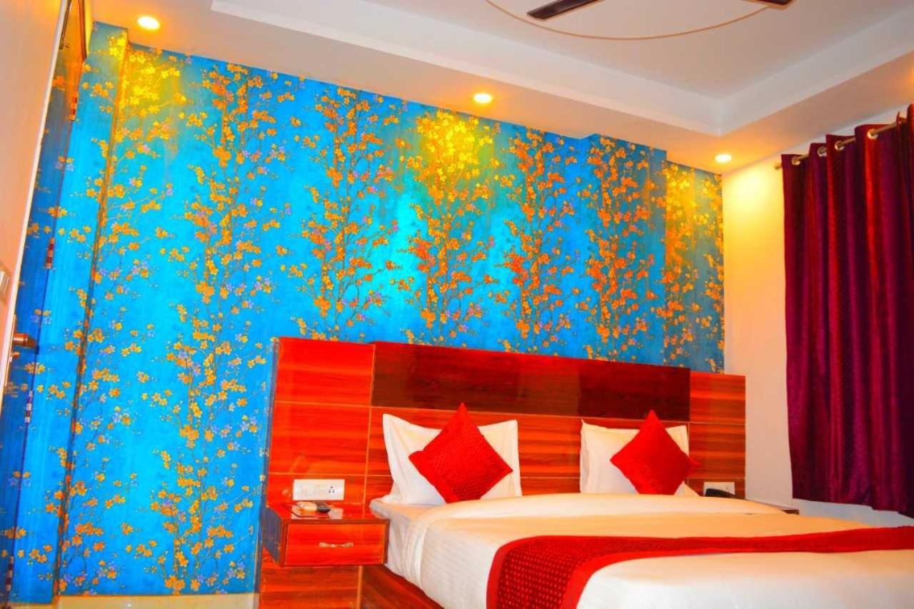 Hotel O Alpha Stay New Delhi Exterior foto