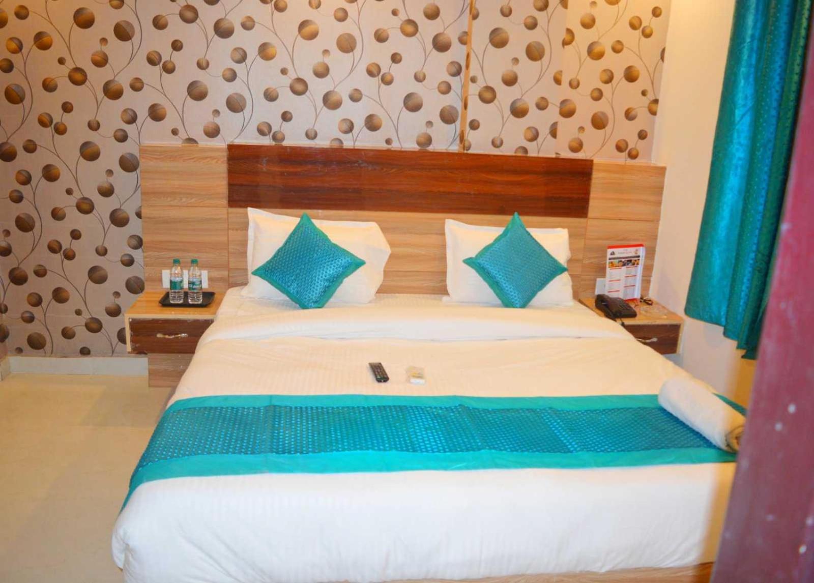 Hotel O Alpha Stay New Delhi Exterior foto